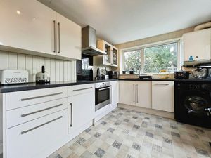 Photo 34- click for photo gallery